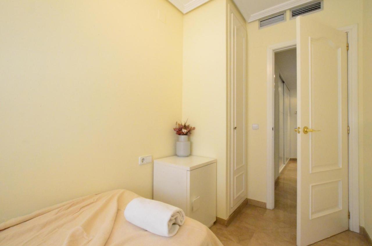 City Center Apartment Valência Exterior foto
